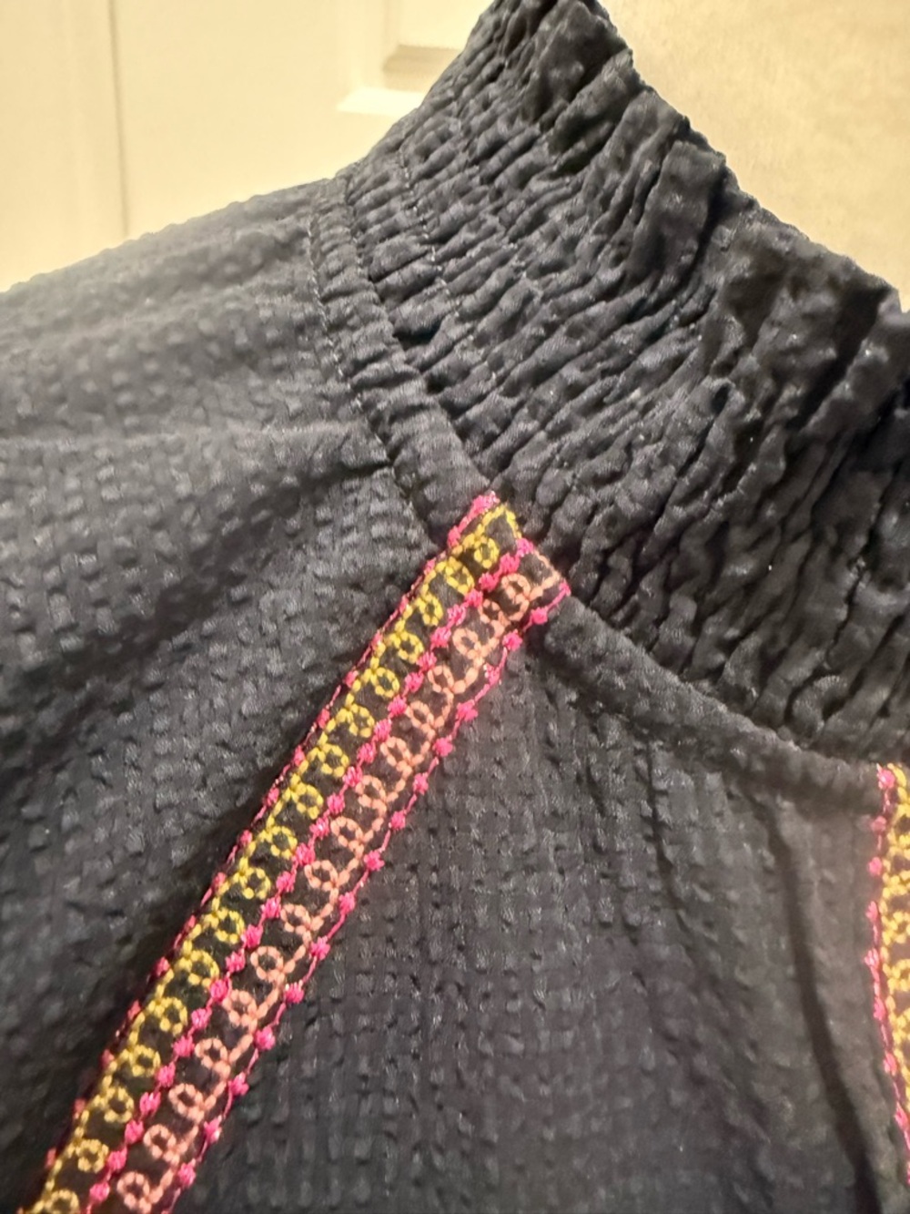 THML. Jolie Embroidered Top. Size Small. - Picture 7 of 12